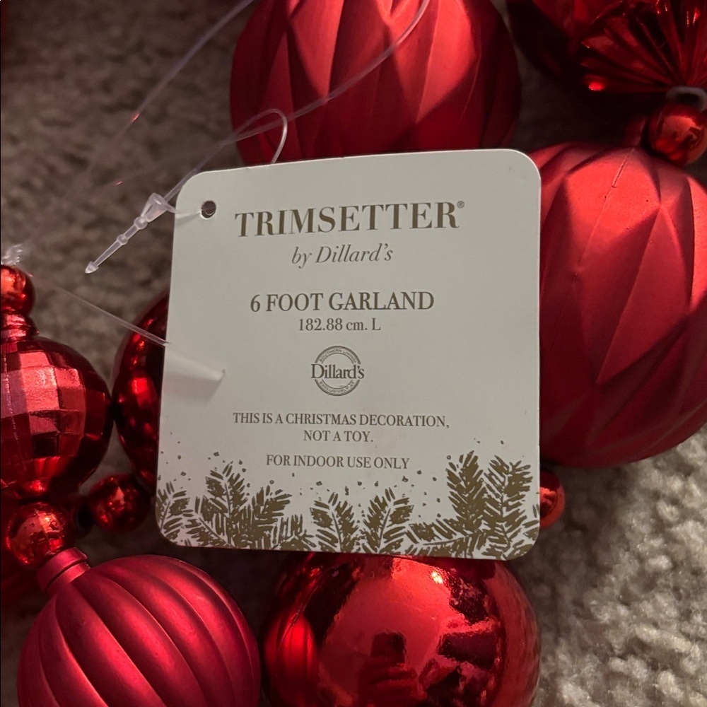 NWT -TRIMSETTER Set of 2 Ornament Garlands 6ft Each Red Gold Silver Christmas - Picture 5 of 11